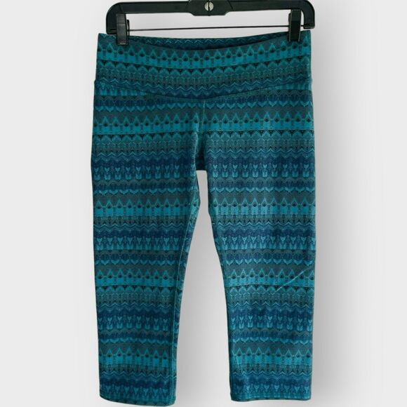 Alo Arctic Viridian Airbrush Capri Legging Size Small Yoga Cropped Crop Striped - Picture 10 of 10